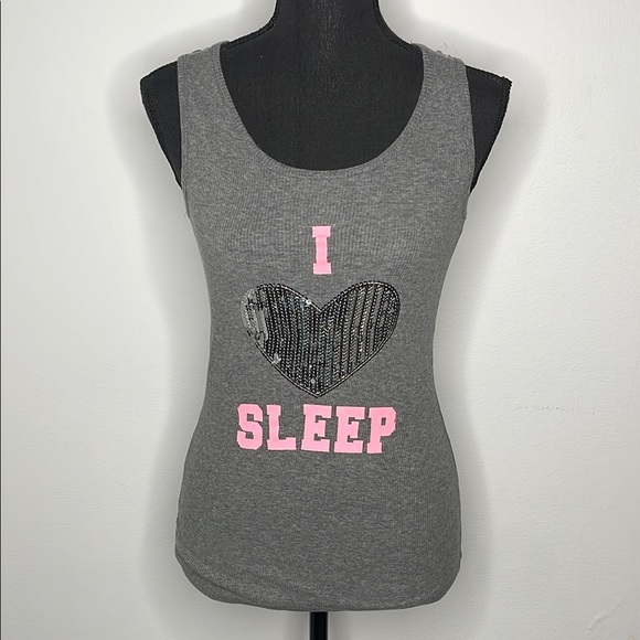 grumpy & gorgeous Other - GRUMPY & GORGEOUS Gray Sleeveless Top with Pink and Black Accents